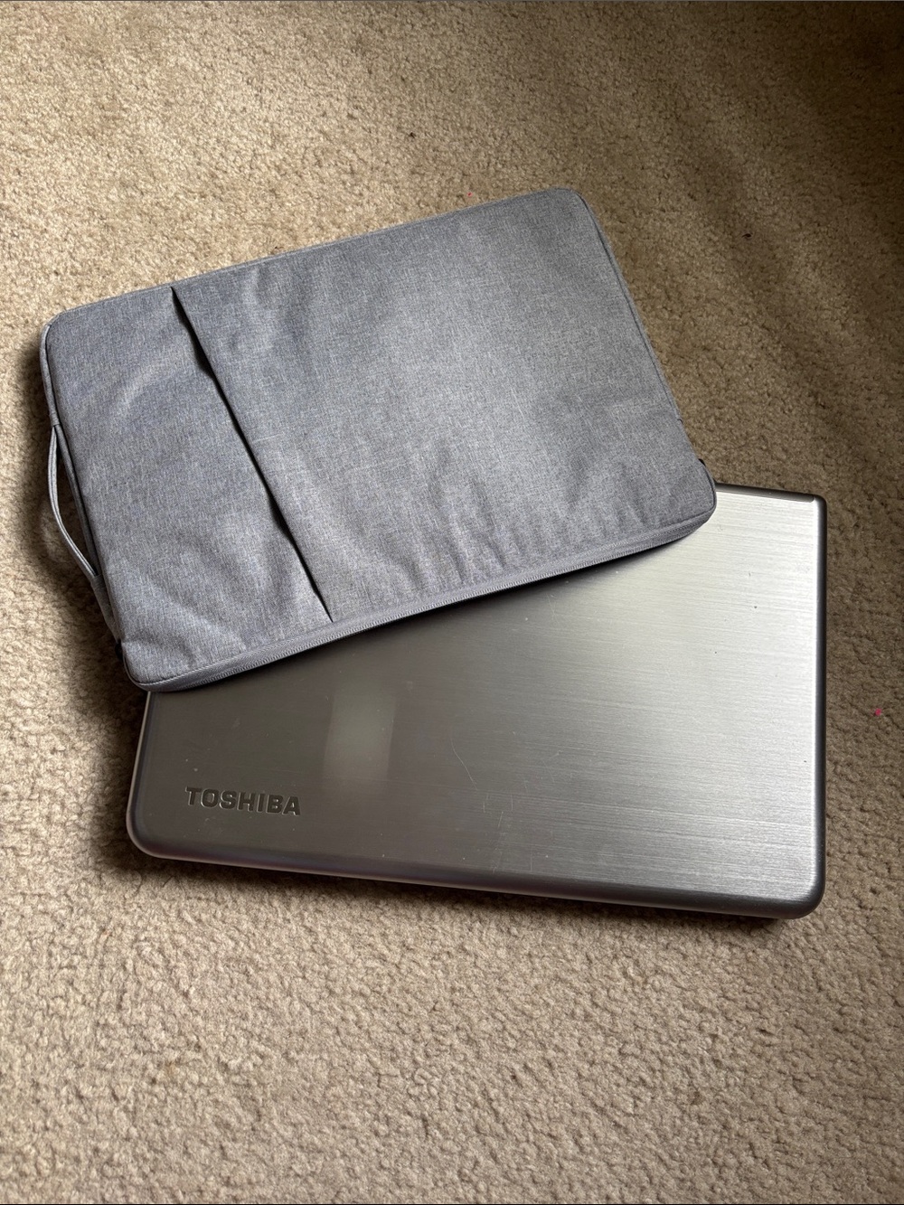 Gray Laptop Sleeve Carry Case